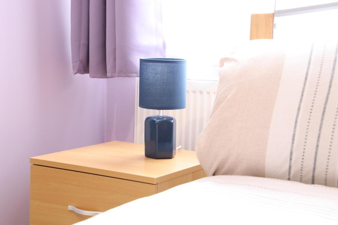 Aria Lodging Inverness Bagian luar foto