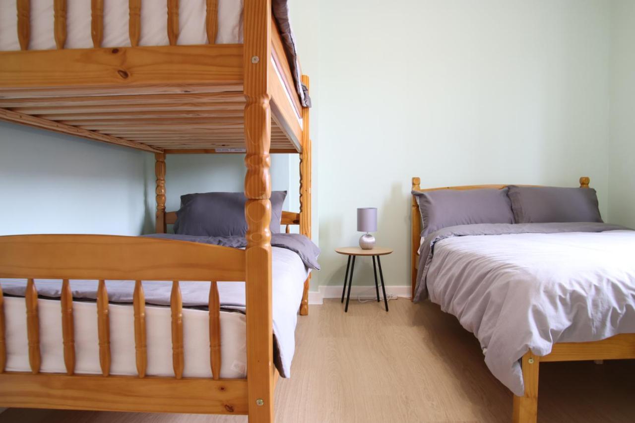 Aria Lodging Inverness Bagian luar foto